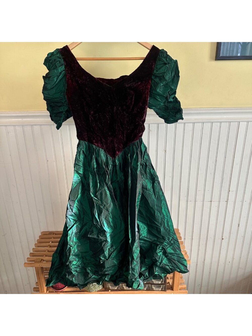 Vintage Emerald Green & Burgundy Velvet Puff Sleeve Dress With Bow Detail